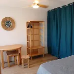 Front De - *