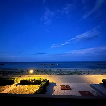 Front De - * Le Barcarès